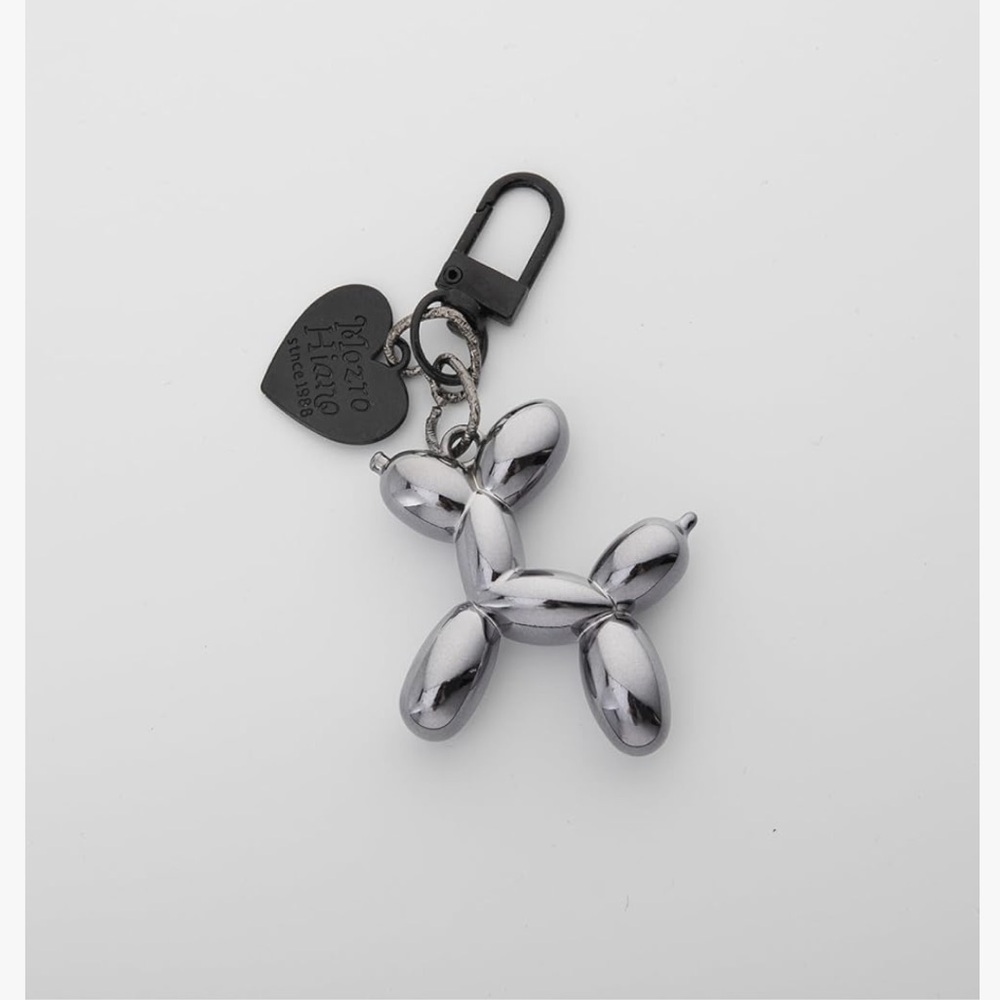 Adorable Balloon Dog Keychain π©π swipe for other colors available!! π«Άπ½ - Picture 8 of 13